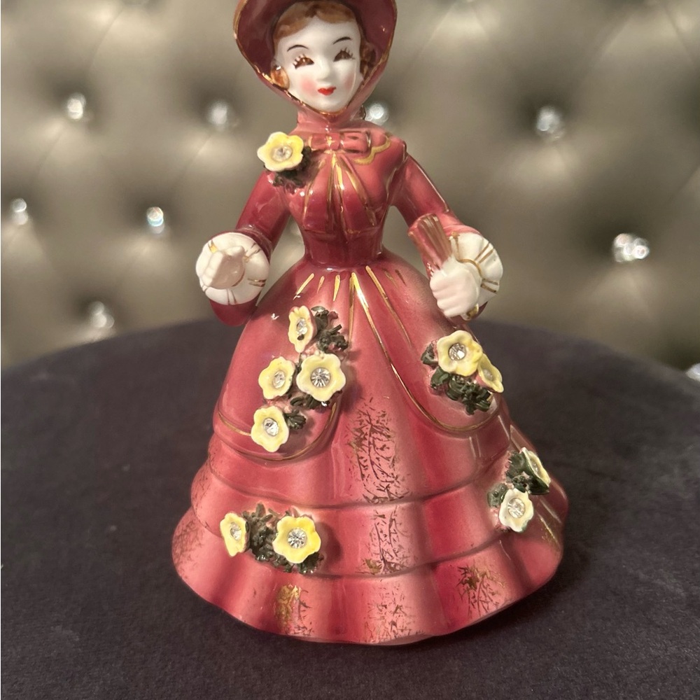 Vintage Lady Figurine with Pink Details